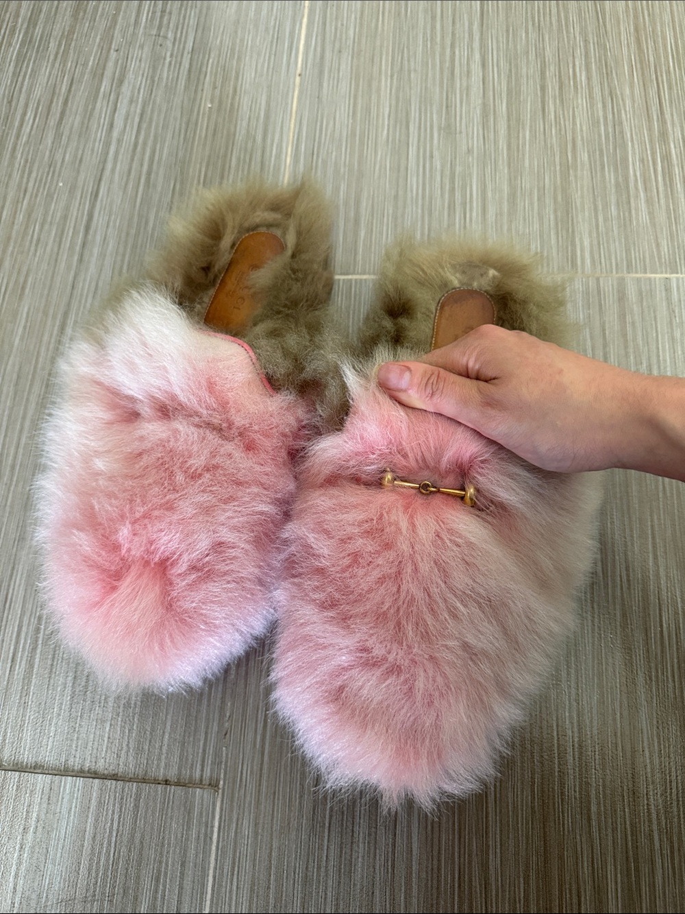 Authentic GUCCI  Wool Horsebit PINK Fur Princetown Jordaan Mules Sz 10US